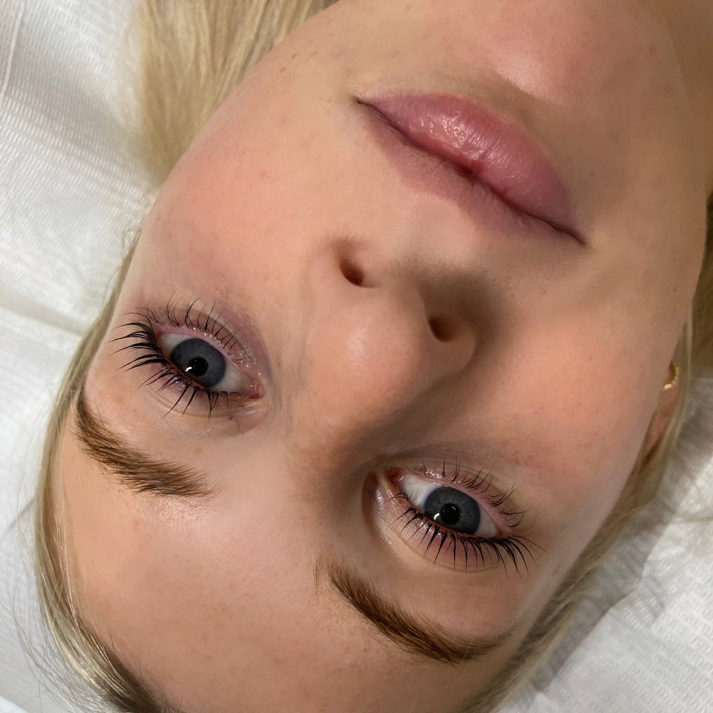 How to do a Lash Lift at home